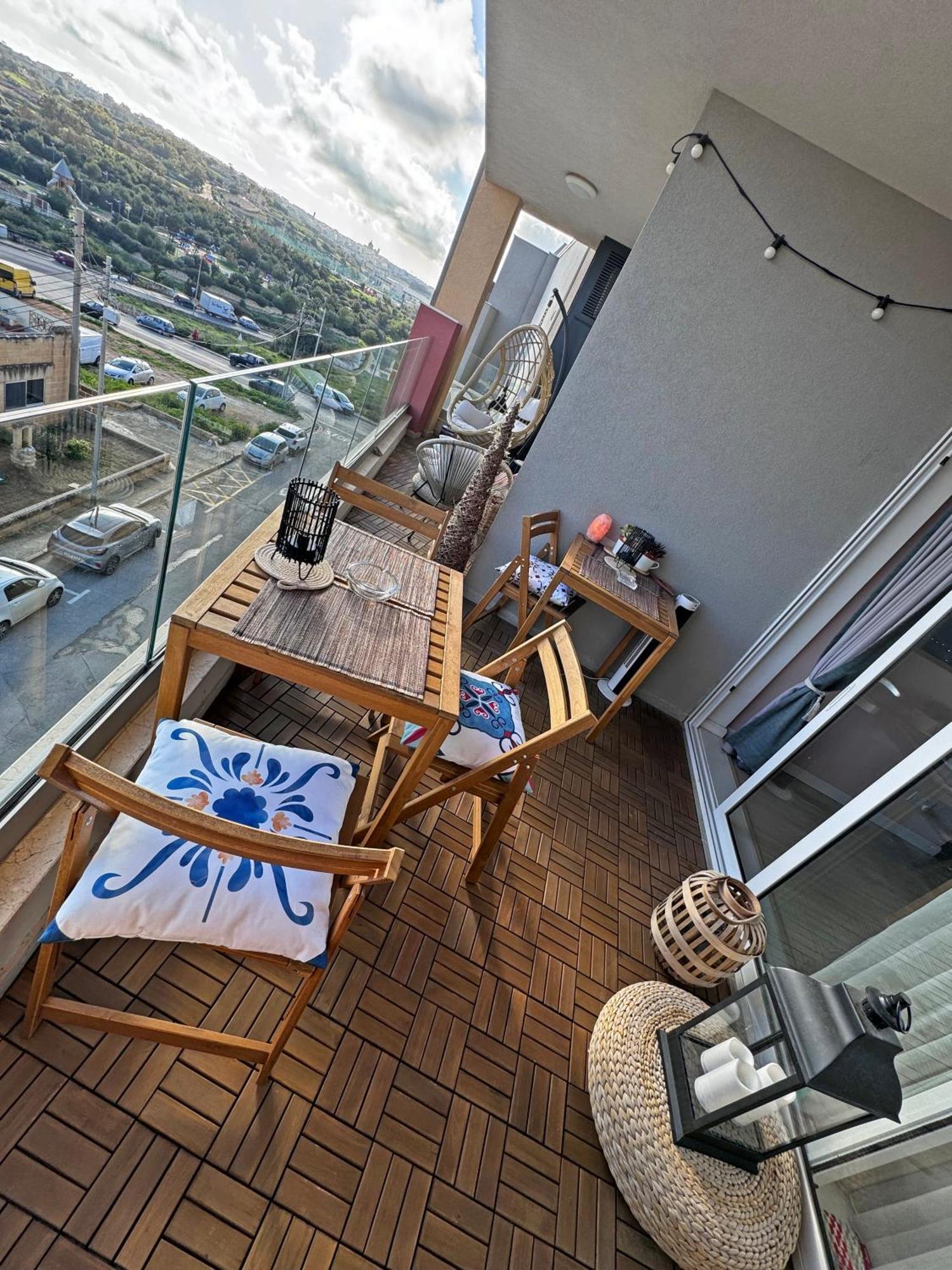 Artists' Nest Bed & Breakfast Marsaskala Exterior photo